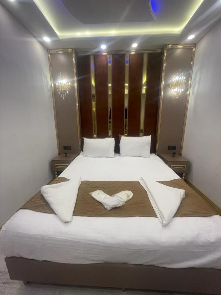 Moonlight Suit Hotel Taksim Istanbul Bagian luar foto