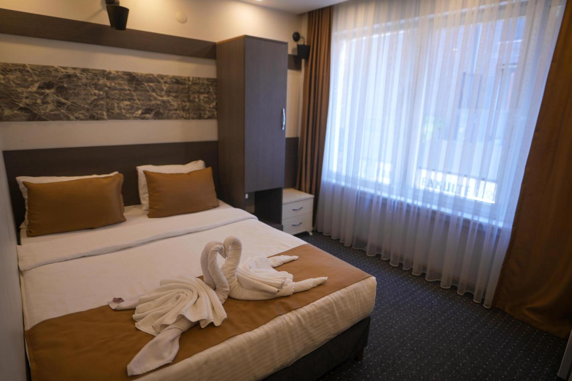 Moonlight Suit Hotel Taksim Istanbul Bagian luar foto