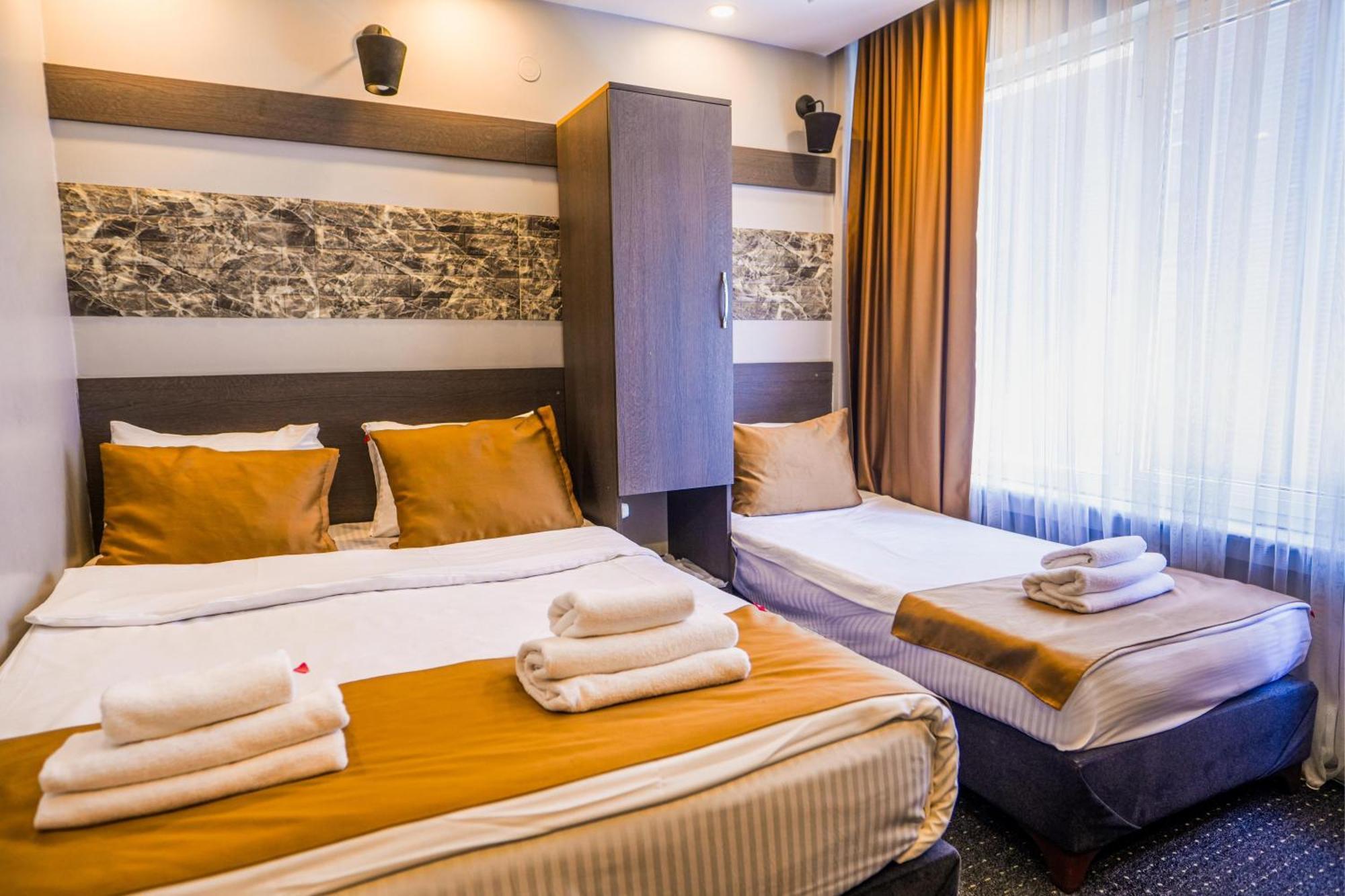 Moonlight Suit Hotel Taksim Istanbul Bagian luar foto